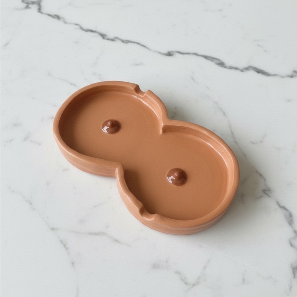 NWT Boob Ashtray – Handmade – Tan Skin Tone